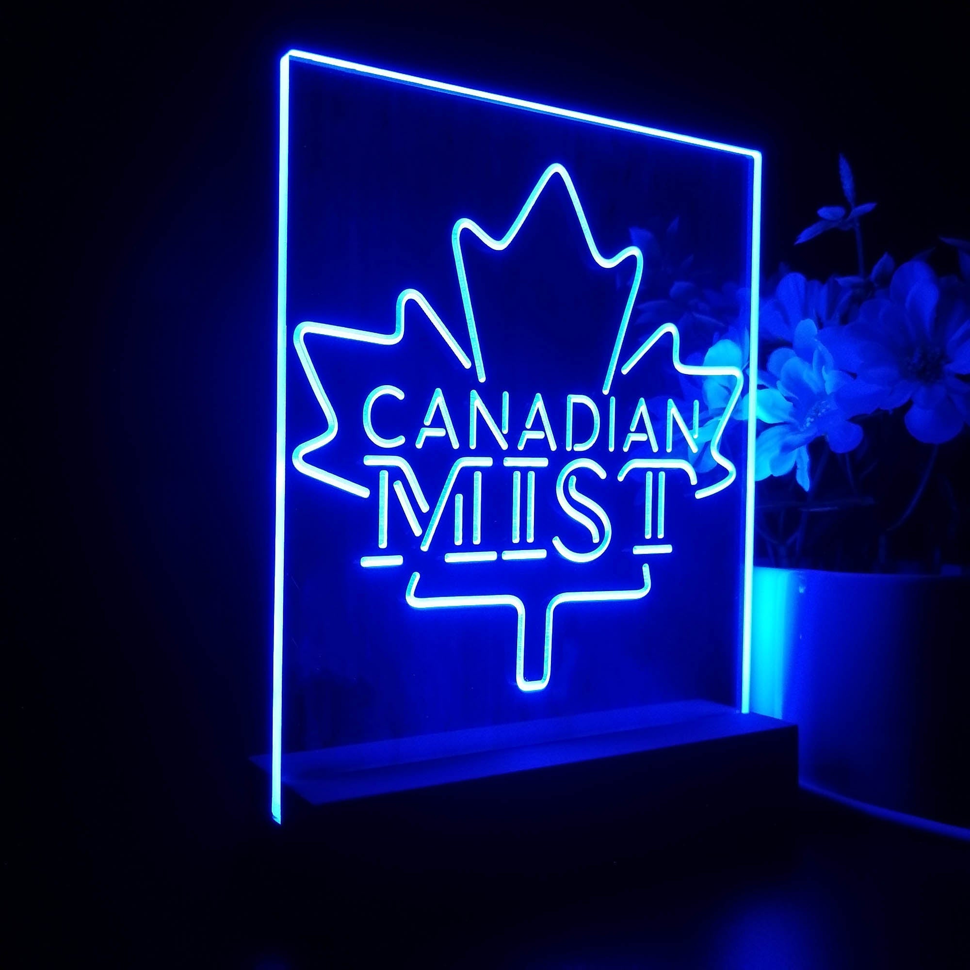 Canadian Mist Maple Leaf Night Light LED Sign