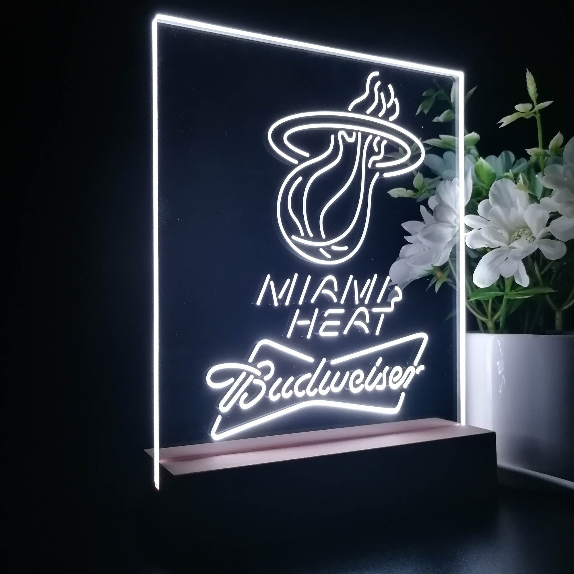 Miami Heat Budweiser 3D LED Optical Illusion Sport Team Night Light