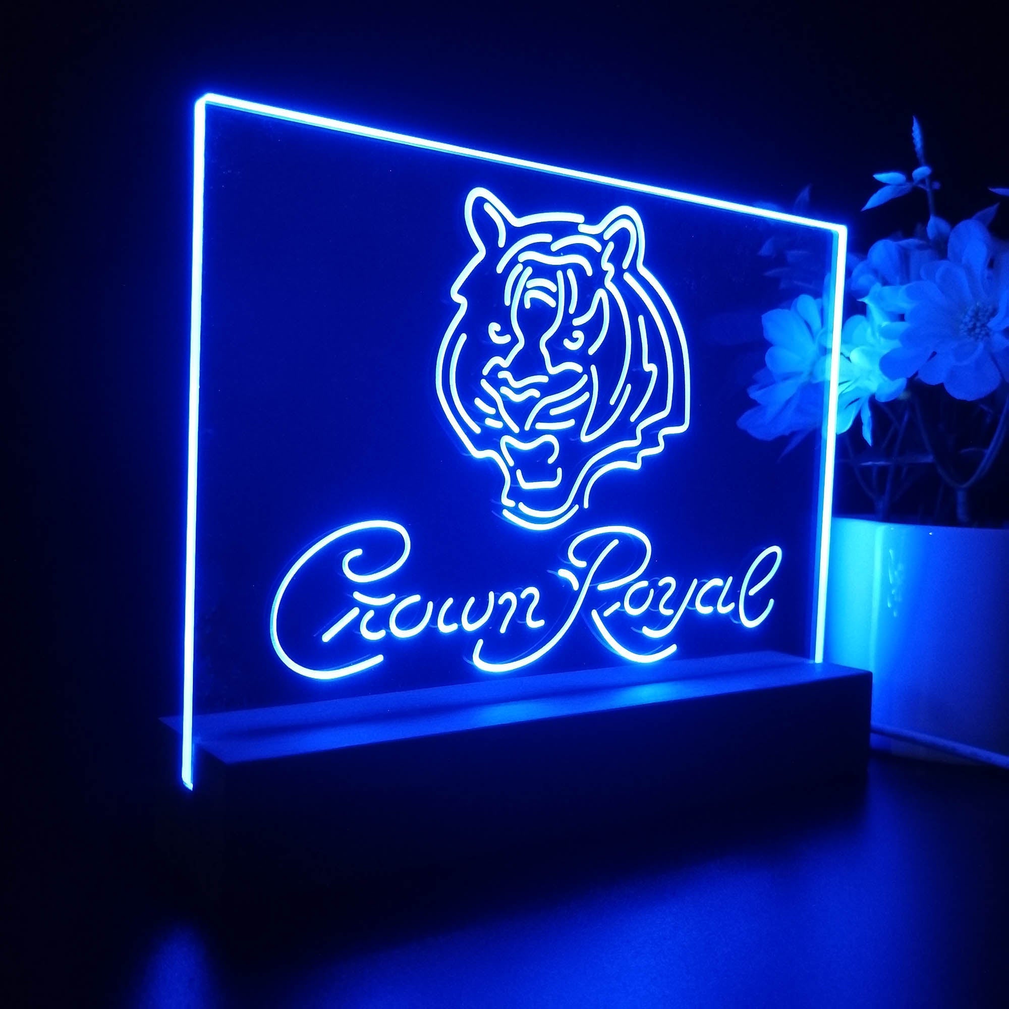 Crown Royal Bar Cincinnati Bengals Est.1968 Sport Team Night Light 3D Illusion Lamp