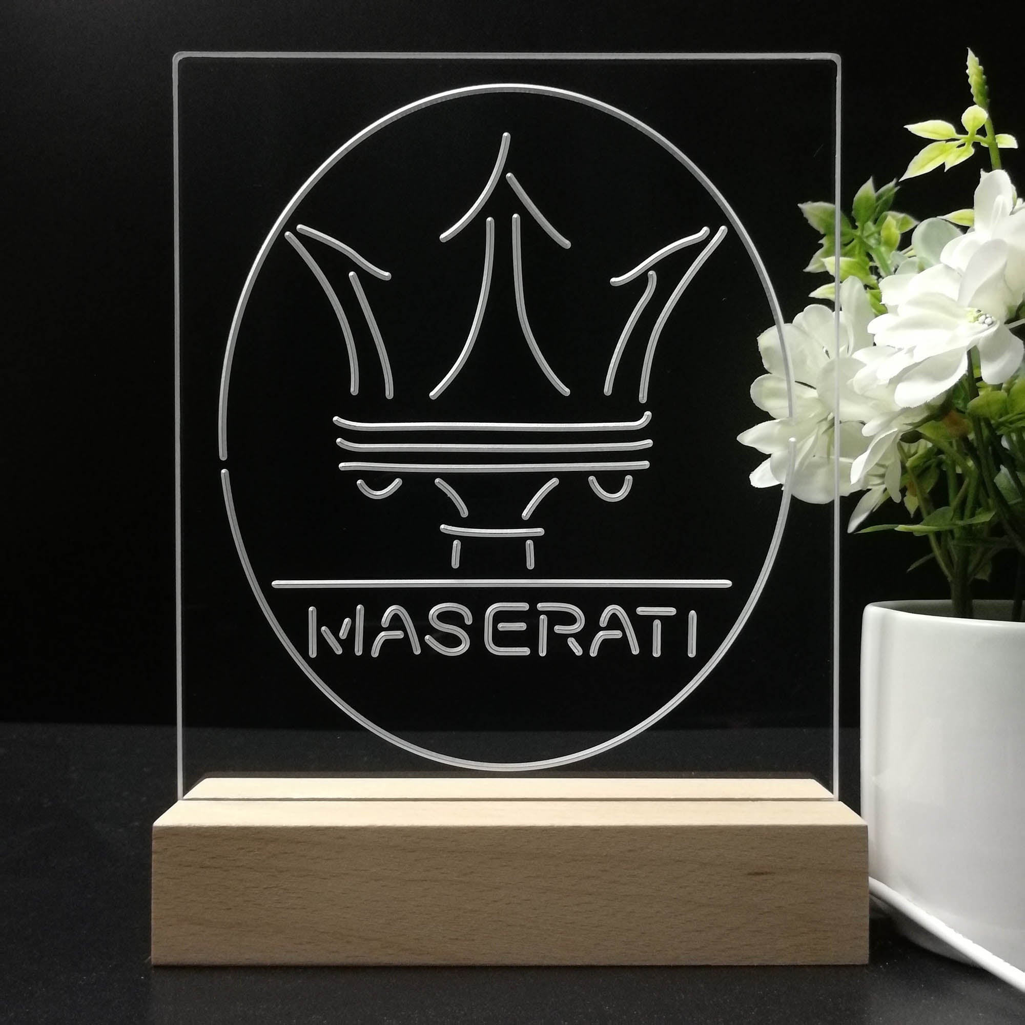 Maserati Led Sign Maserati 3D LED Optical Illusion Night Light | Joyatwall – joyatwall